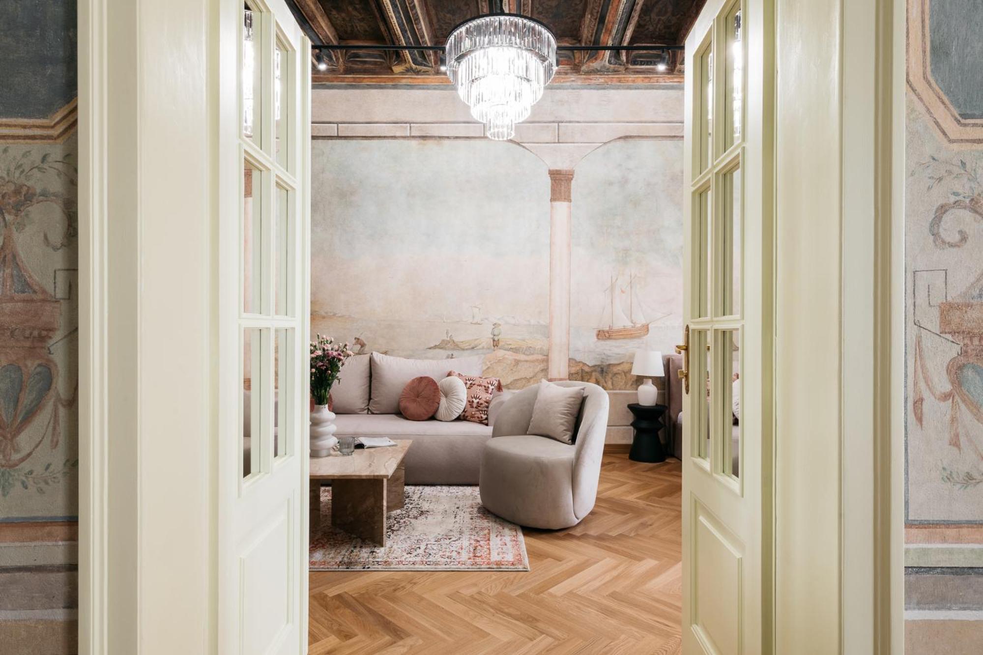 Gallery 7 - Loftaffair Collection * Krakov